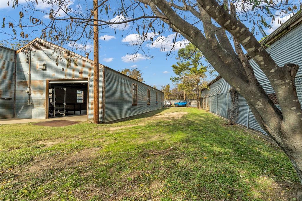 Hietts Indust Add - Commercial Sale