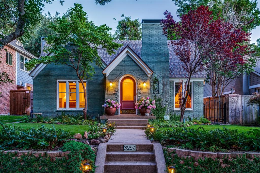 S M U Heights - Residential