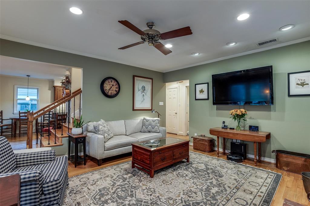 S M U Heights - Residential