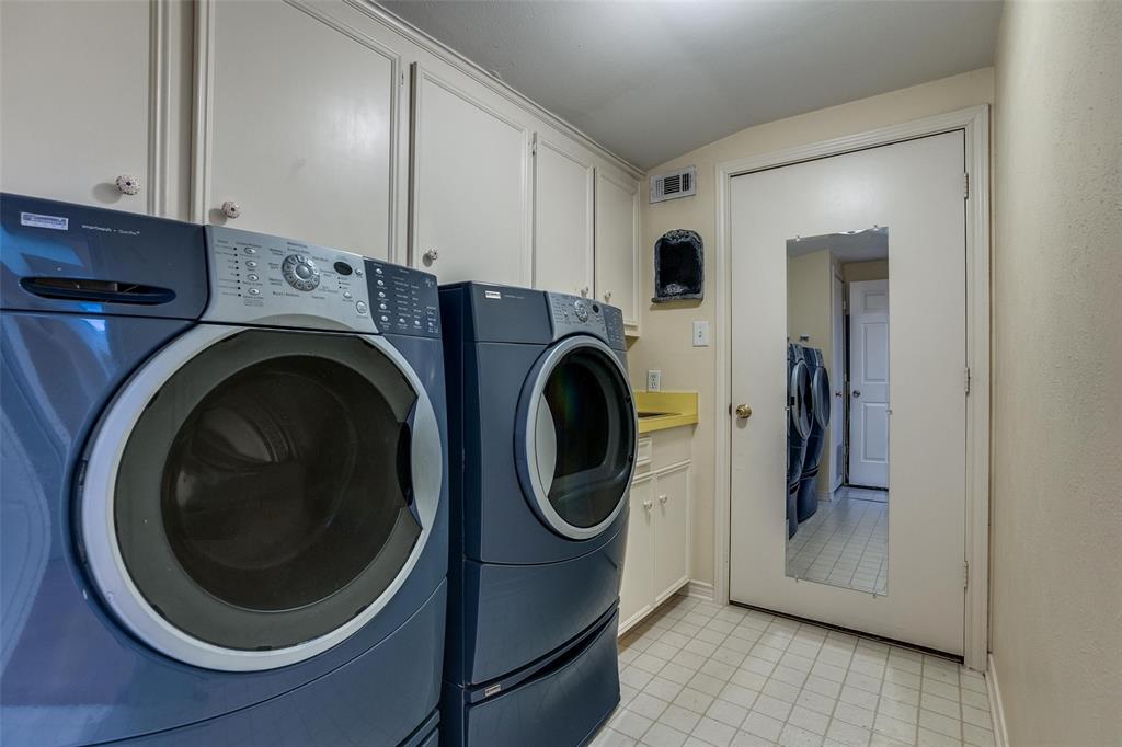 S M U Heights - Residential