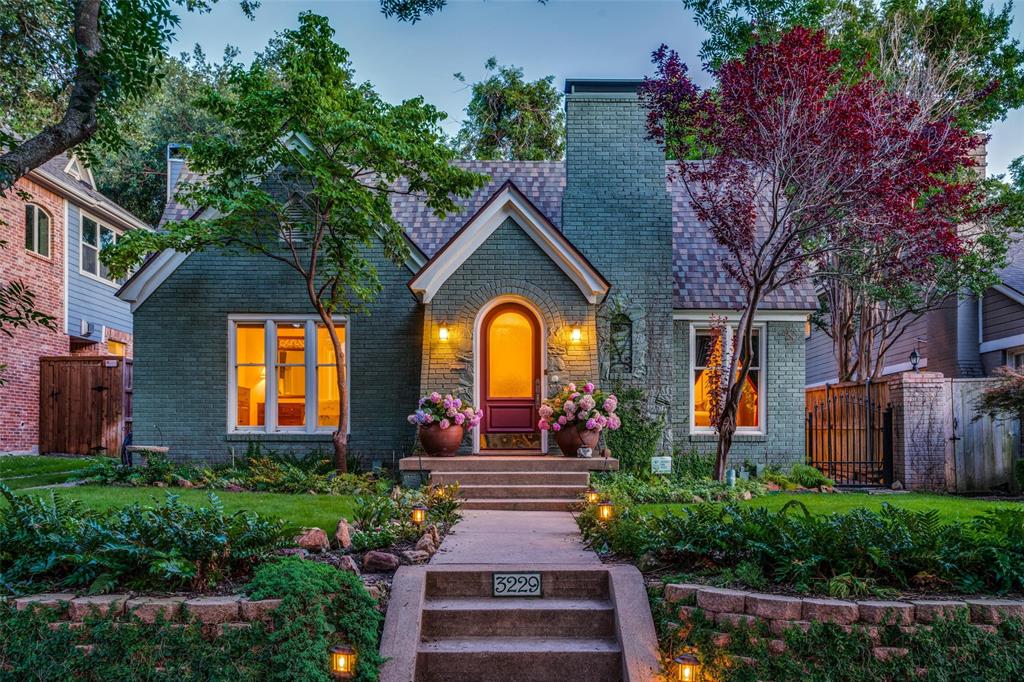 S M U Heights - Residential