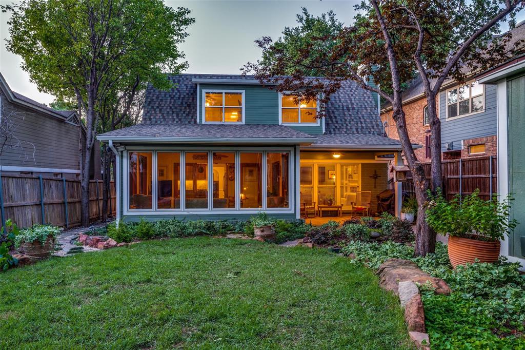 S M U Heights - Residential