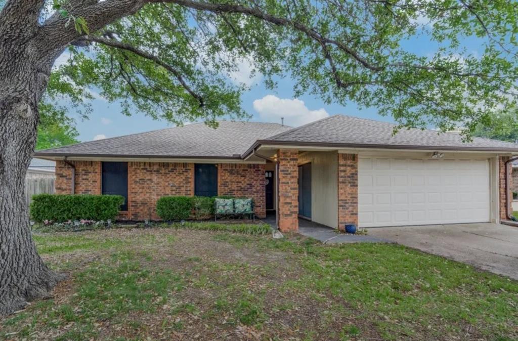 2612 Herring Circle