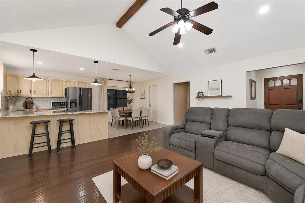 2612 Herring Circle