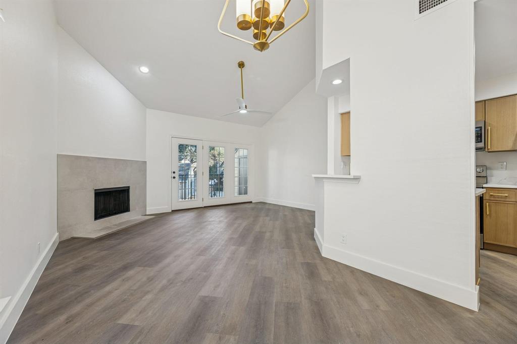 Parkway Quarter Condos - Residential