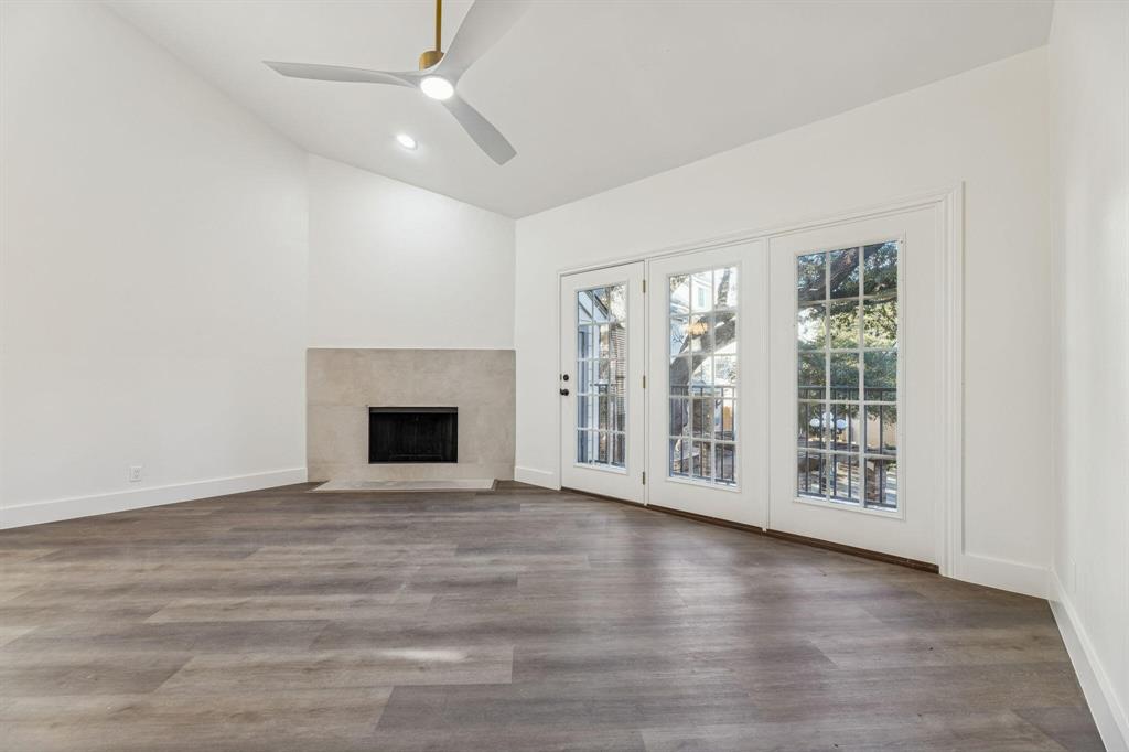 Parkway Quarter Condos - Residential