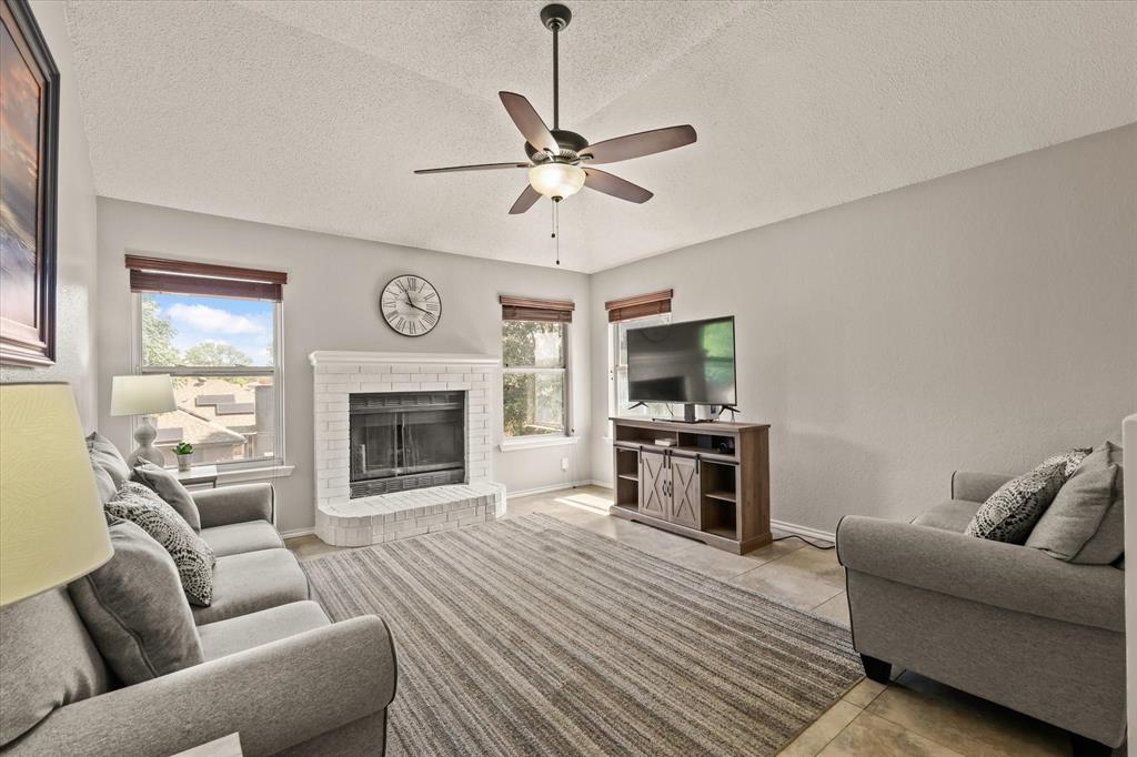 8737 Sabinas Trail