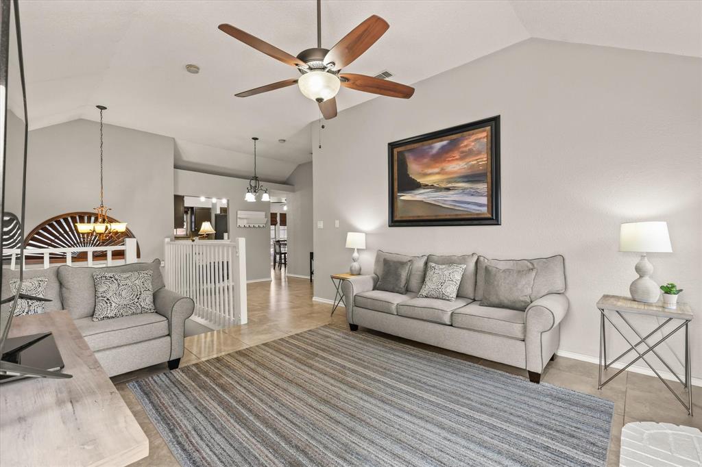 8737 Sabinas Trail