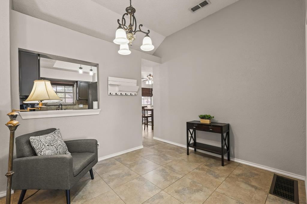 8737 Sabinas Trail