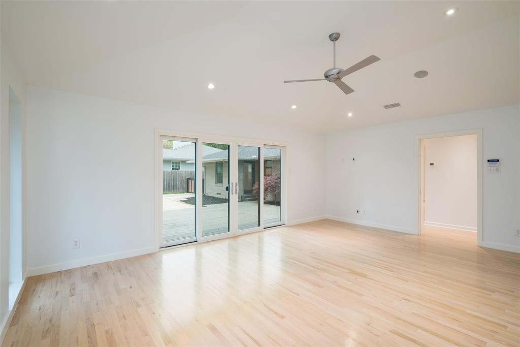 Mockingbird Park Add 04 Instl - Residential