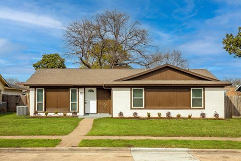 2105 Matterhorn Drive Garland TX 75044