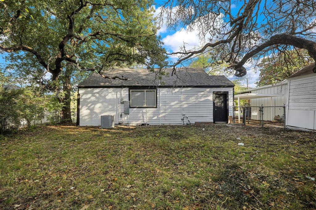 Cuffs 1st Add - Residential Lease