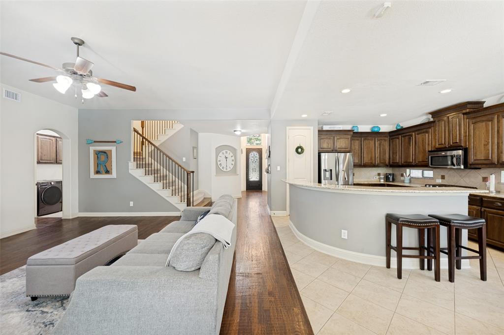 1212 Diamond Leaf Drive