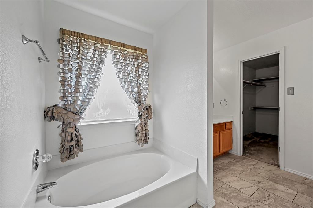 Mockingbird Hill Sec 03 - Residential Lease