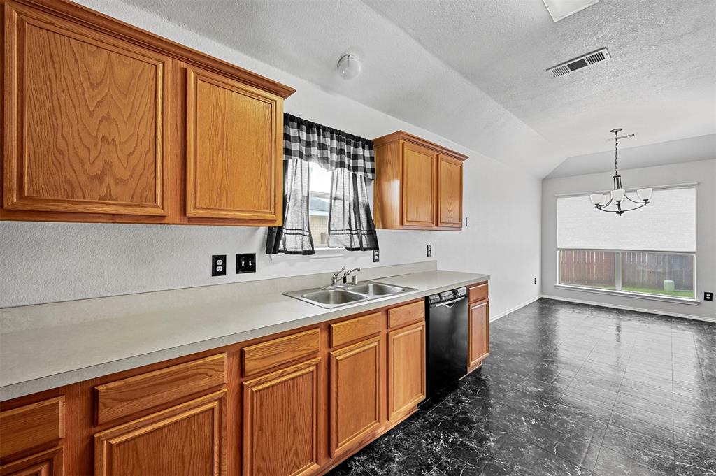 Mockingbird Hill Sec 03 - Residential Lease