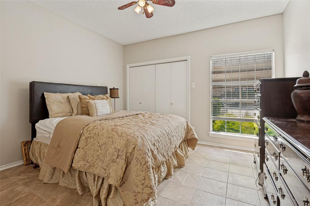 Preston On Creek Condos - Residential