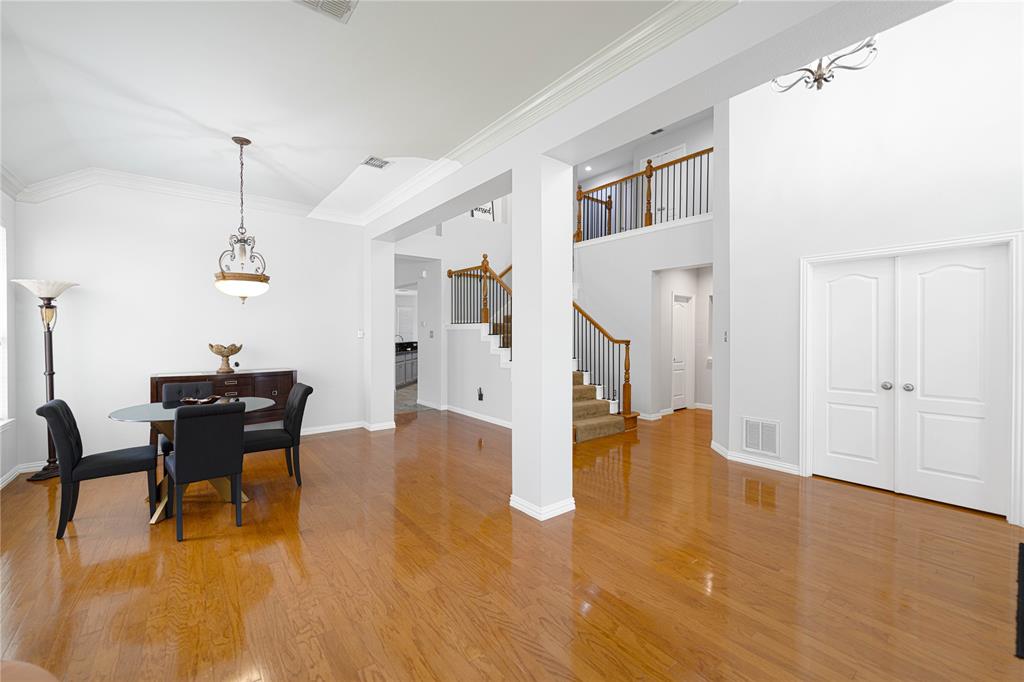 1808 Paddington Court