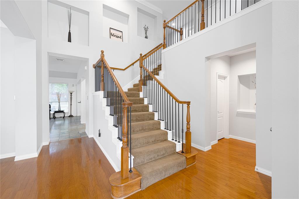 1808 Paddington Court