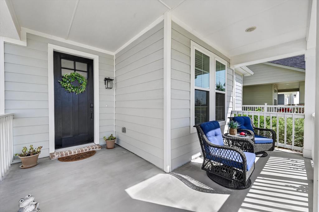 1112 Abigail Way