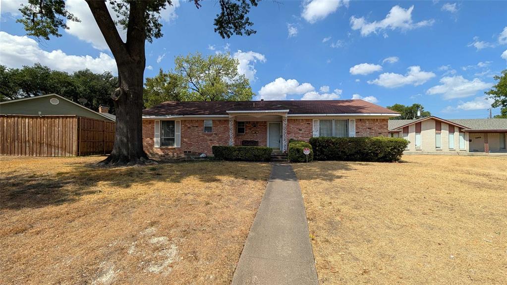 1453 Brook Valley Place