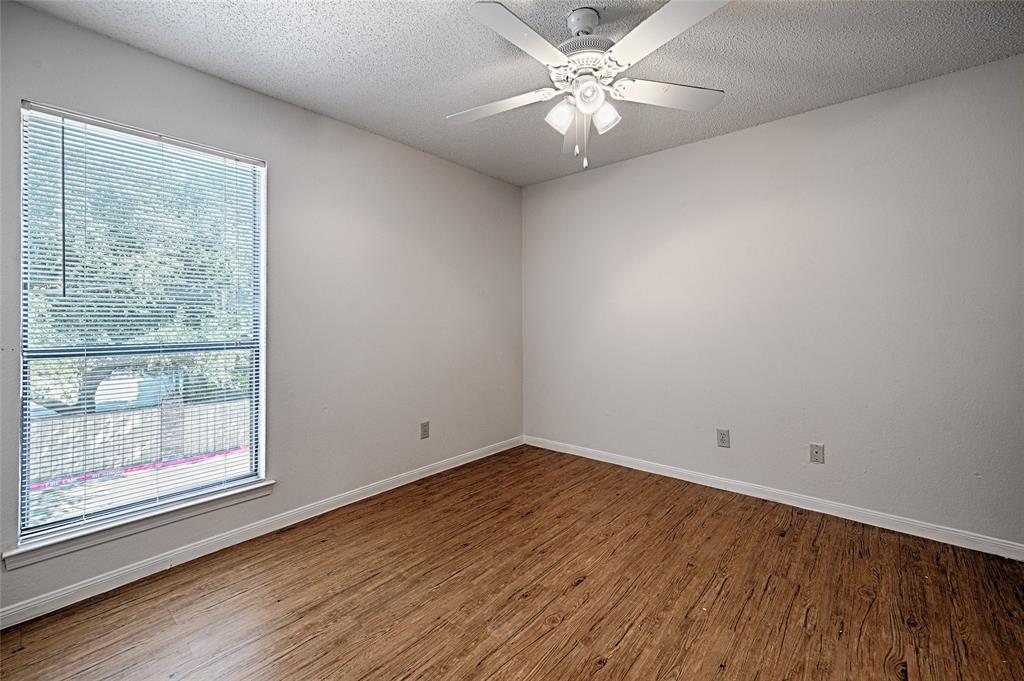 Cloisters Condo The - Residential