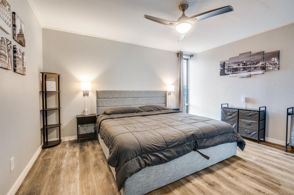 Castillian Condo The - Residential