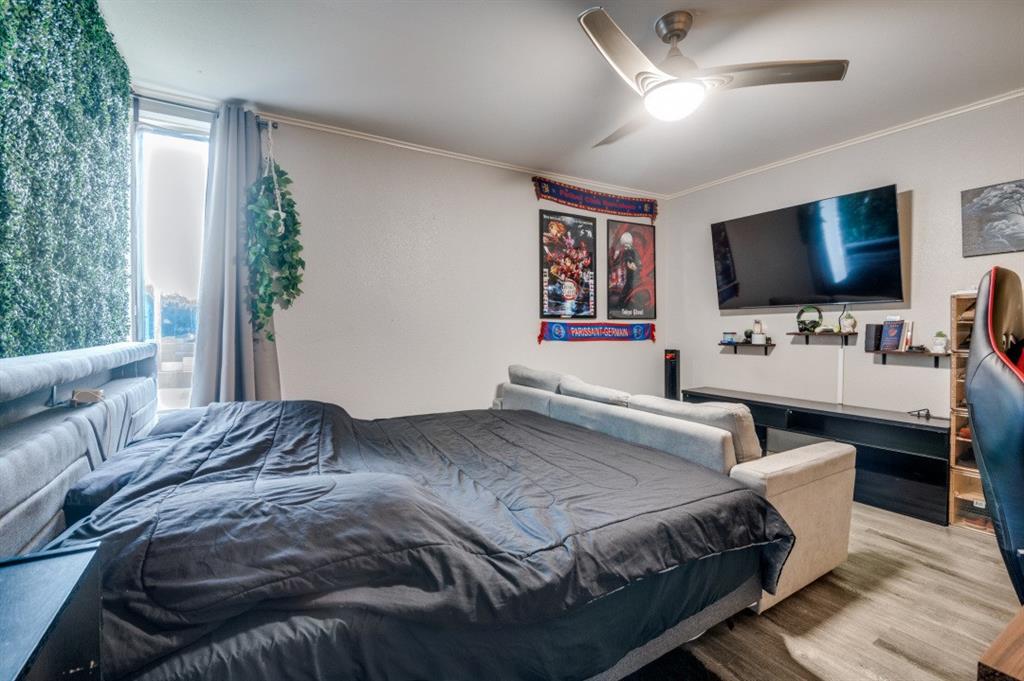 Castillian Condo The - Residential