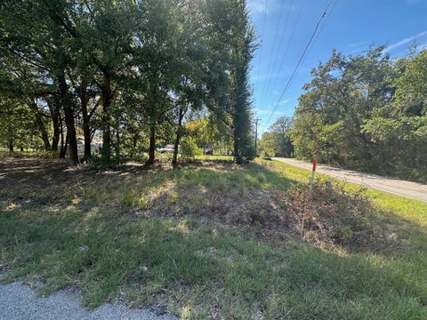 Photo of 1222 Bora Bora Street, Tool, TX 75143 (MLS # 21419095)