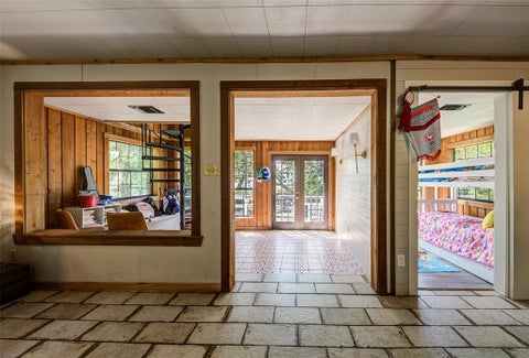 Tiny photo for 402 Aqua Way, Lake Bridgeport, TX 76426 (MLS # 21396877)