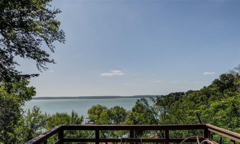 Tiny photo for 402 Aqua Way, Lake Bridgeport, TX 76426 (MLS # 21396877)