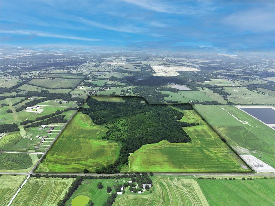 Located just ±2 miles from US-75 and outside the 100-year flood plain, this strategically positioned property sits partially within both the Sherman and Howe ETJs, offering flexibility for future growth. With traffic counts exceeding 54,000 VPD on US-75 and over 4,000 VPD on FM 902 (TxDOT 2022), the site benefits from exceptional visibility and accessibility.

Surrounded by growing residential communities and industrial developments, the property lies near Sherman—recently ranked the 4th most desirable town to live in Texas by Business Insider. Texas Instruments investing $30 billion in a new semiconductor plant and Texoma Medical Center employing over 3,000 people. Major highways in the Sherman area see traffic volumes approaching 80,000 VPD, underscoring the location’s development potential.

Water is available along the north side of FM 902.