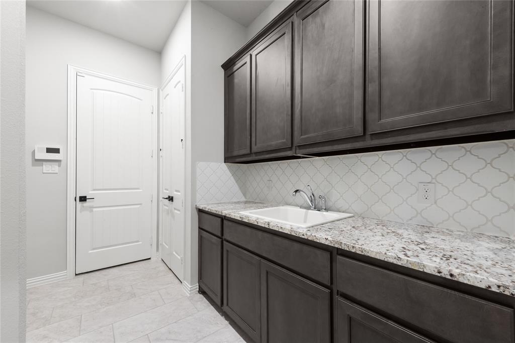 Vista Oaks - Residential