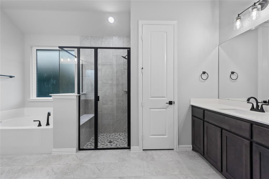 Vista Oaks - Residential