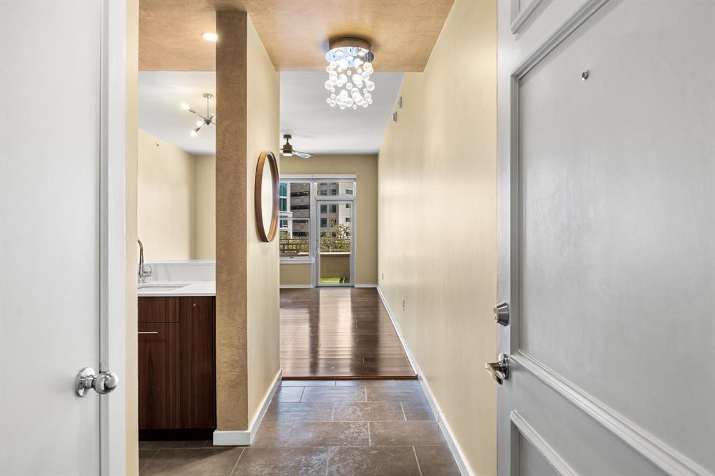 2323 N Houston Street 310