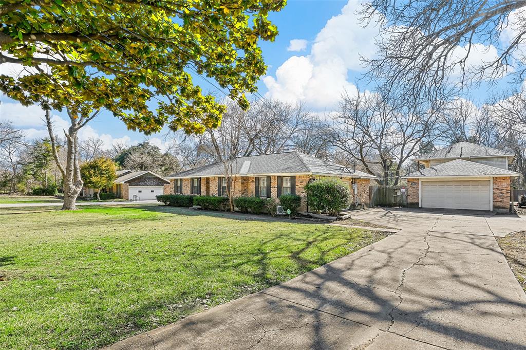412 Spinner Road