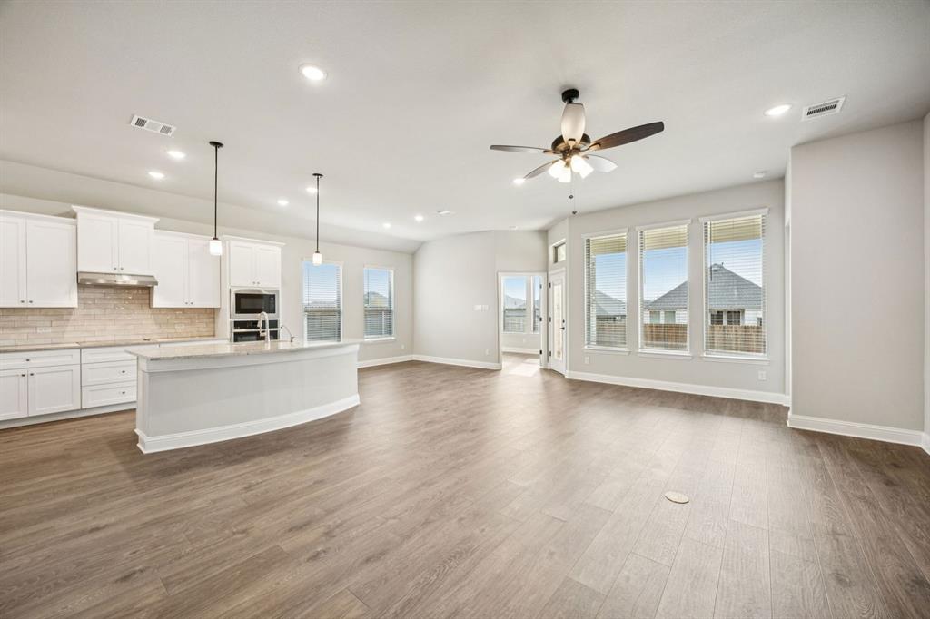 Summer Crest - Residential