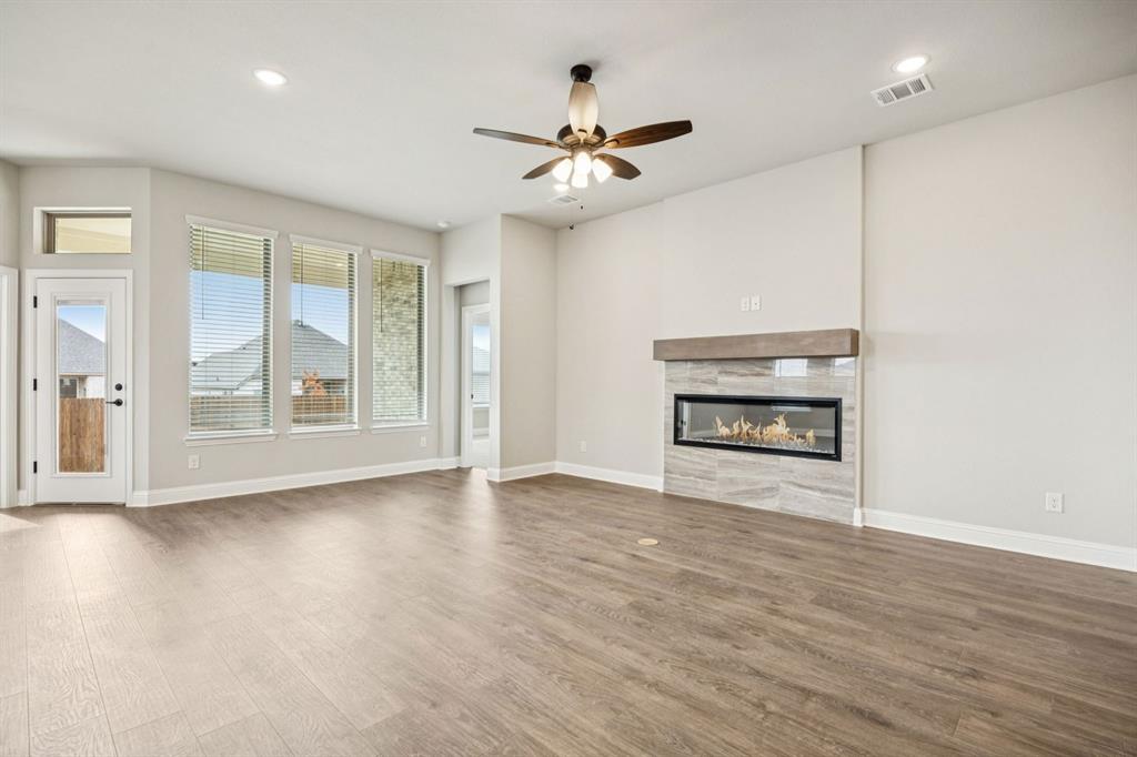 Summer Crest - Residential