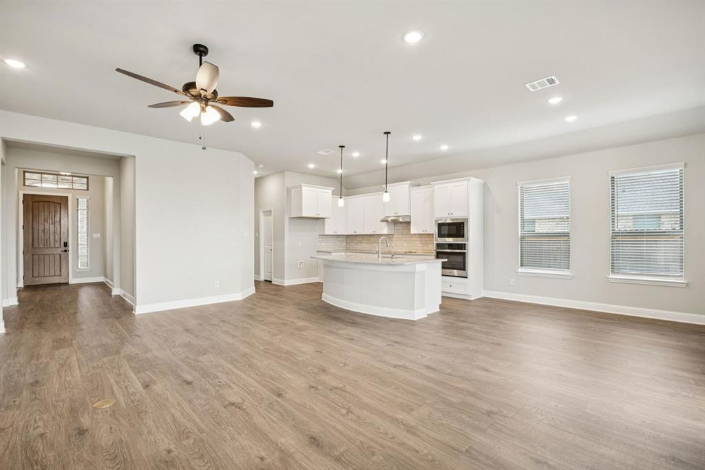 Summer Crest - Residential