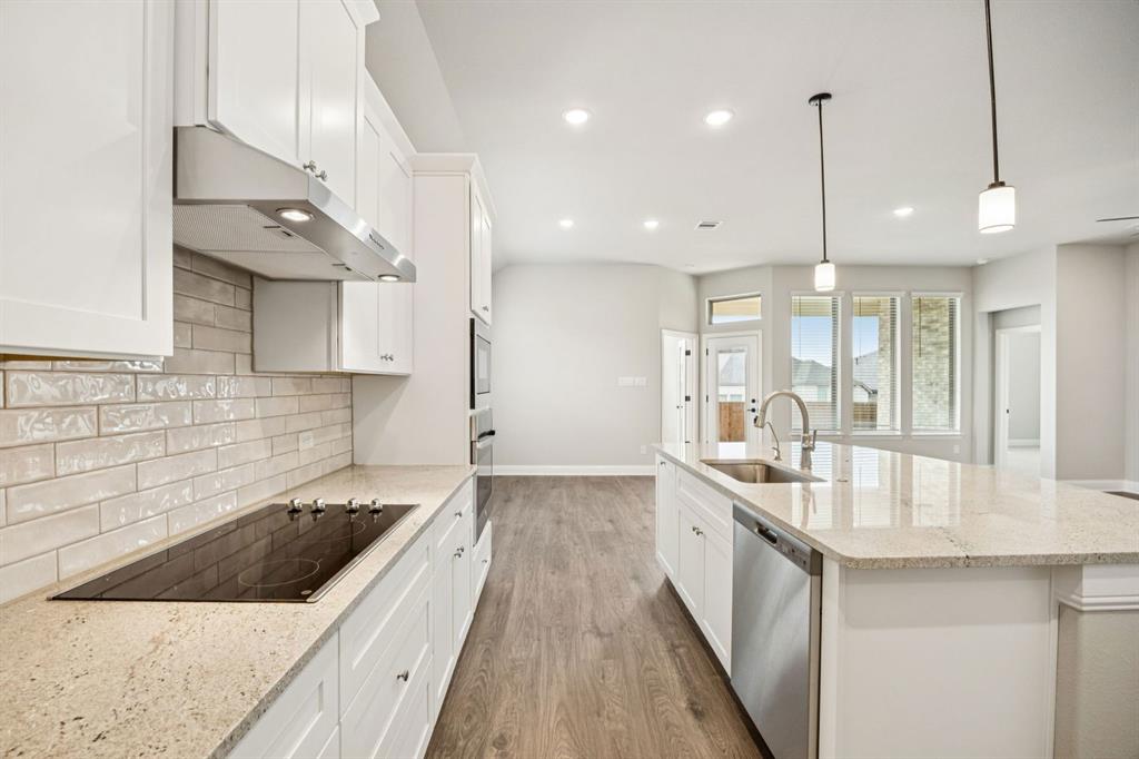 Summer Crest - Residential