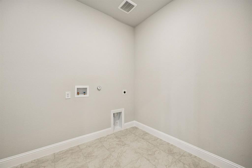 Summer Crest - Residential