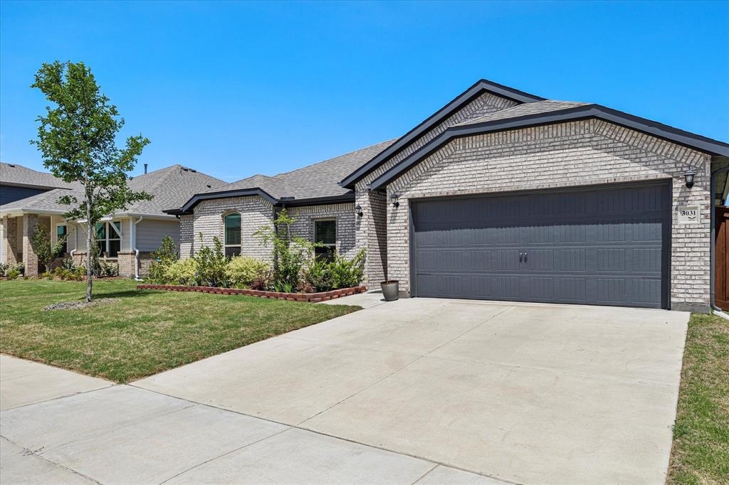 3031 Genevieve Lane