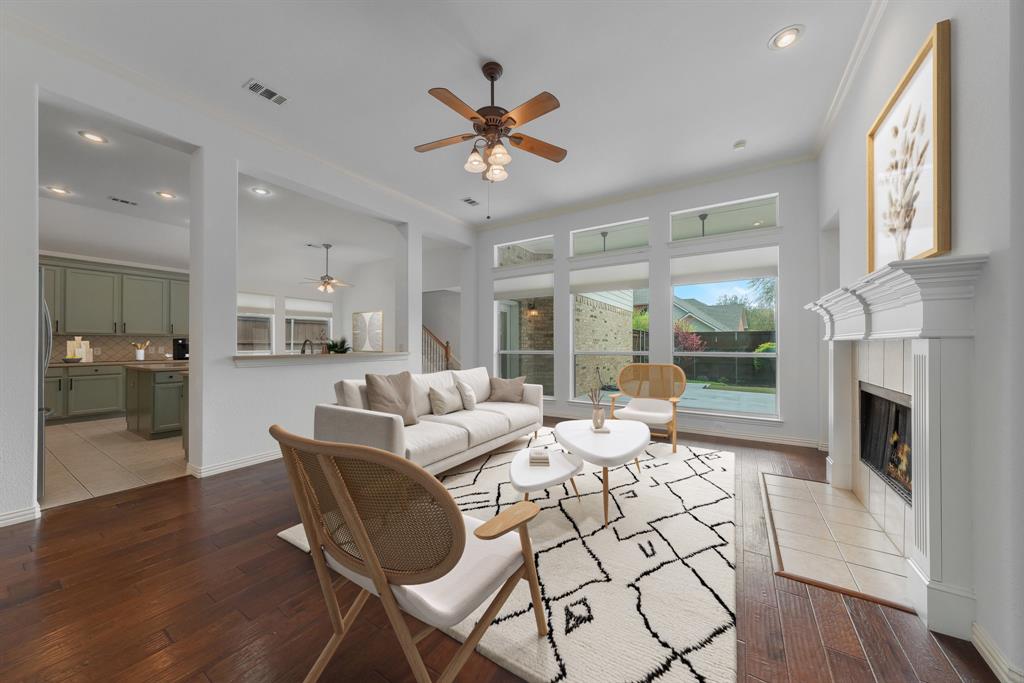 1219 Bridgeway Lane