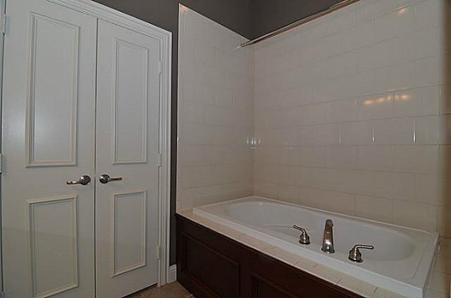 Lexington Park #1 - Residential Lease