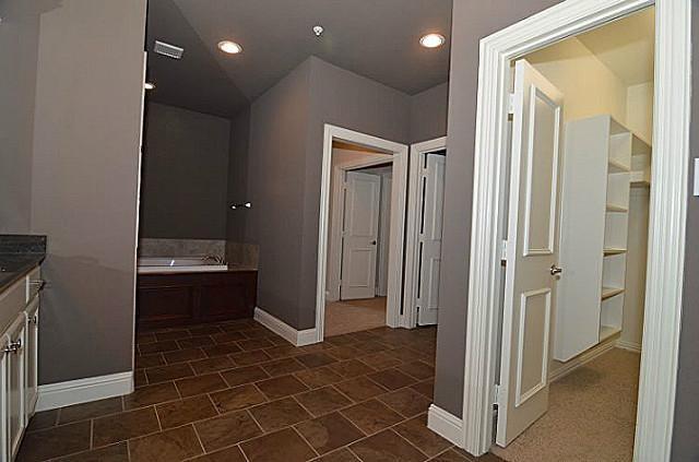 Lexington Park #1 - Residential Lease