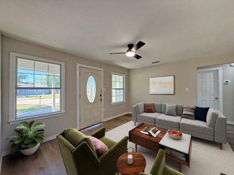 Tiny photo for 937 E 16th Street, Colorado City, TX 79512 (MLS # 21341478)
