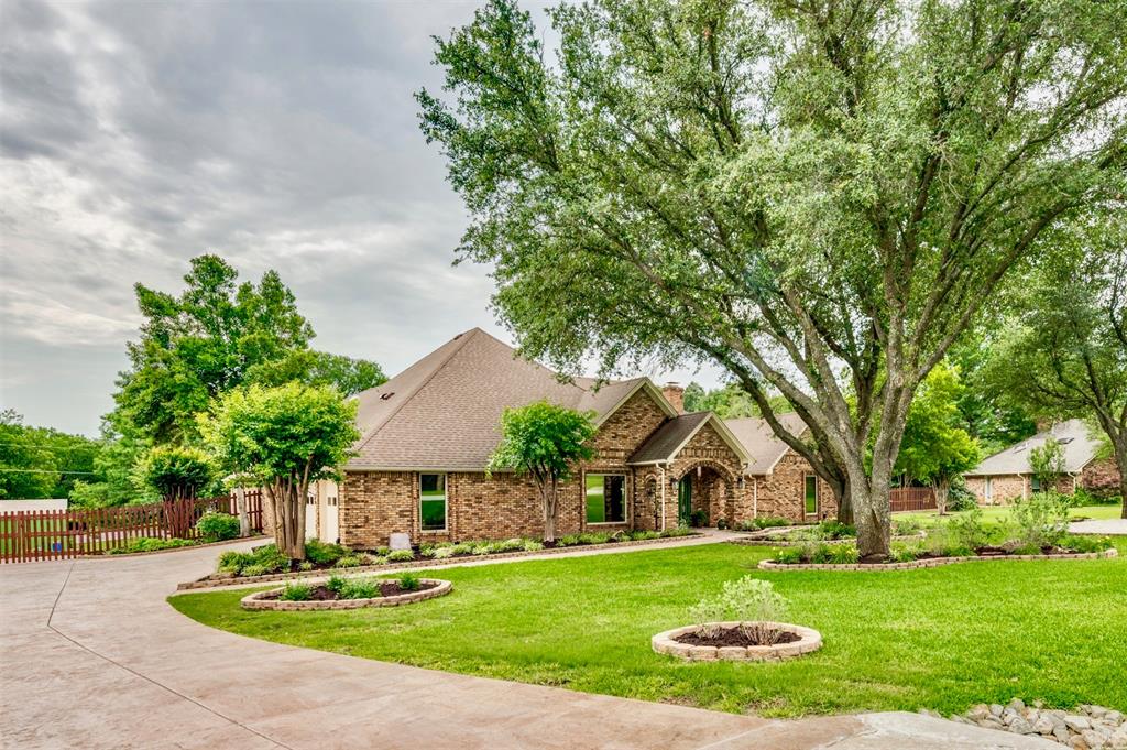 1345 Meadow Glen