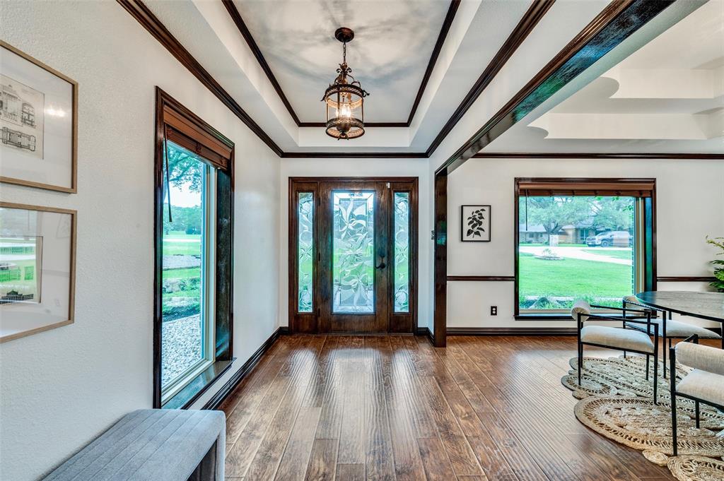 1345 Meadow Glen