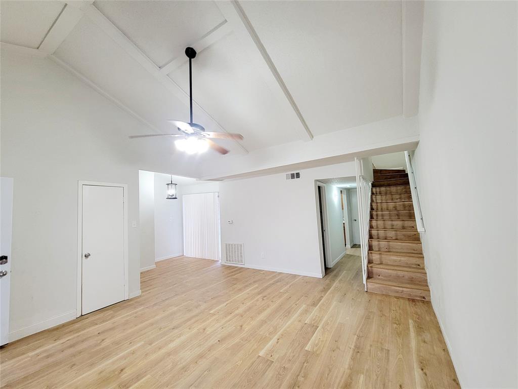 735 Arrowhead Circle