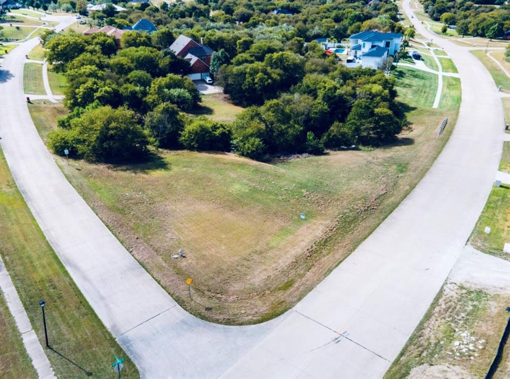 600 Oak Tree Cove