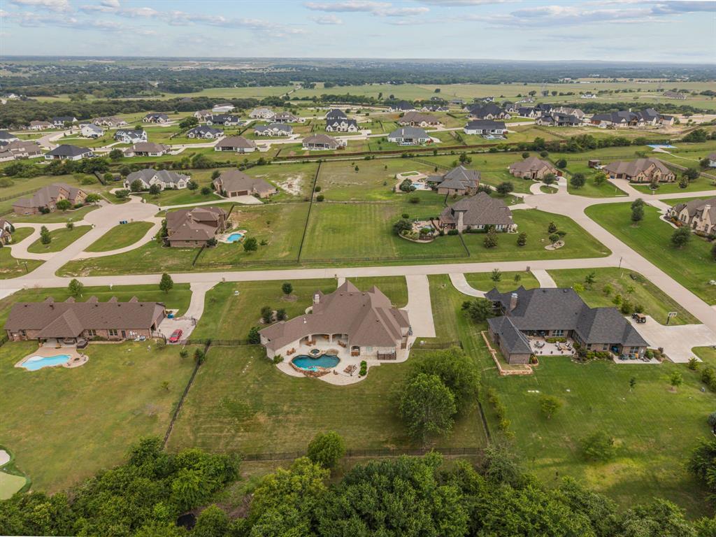 Bella Flora - Residential